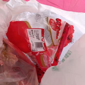 Afyonkarahisar BİM Şubesinde Tazem Piliç Ürününün Hijyen Sorunu Ve İnceleme Talebi