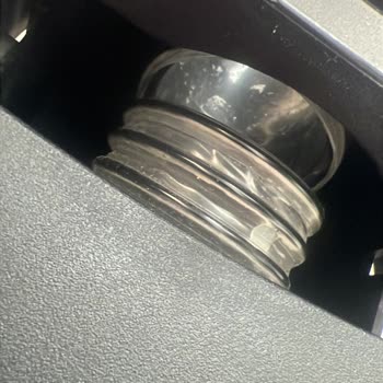 Kısa Sürede Yırtılan Süpürge Başlığı İçin Ücretsiz Değişim Talebi