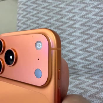 Media Markt'tan Alınan İphone 17 Pro Max’ta Renk Akması Ve Garanti Dışı Reddi