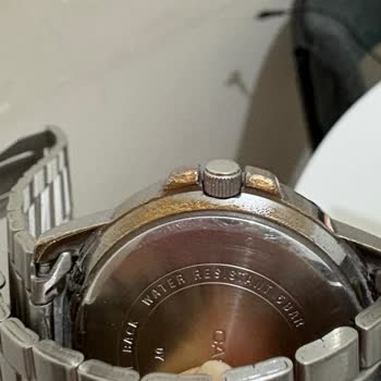 Kasası Deforme Olan Saat İçin Garanti Reddi Ve Ücretli Değişim Şikayeti