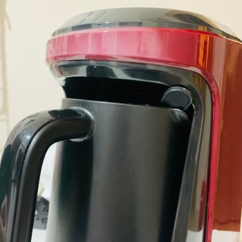 İlk Kullanımda Renk Atması Yaşayan Hatır Hüp Kahve Makinesi Değişim Talebi