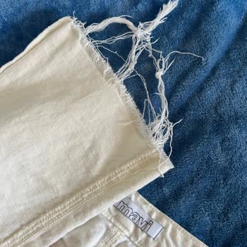 Mavi Pantolon İlk Yıkamada Deforme Oldu, İade Talebi