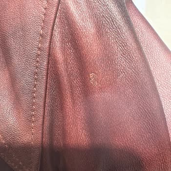 Derimod Isparta Şubesinde Ayıplı Deri Montun Yetersiz Tamiri, Ücret İadesi Talebi
