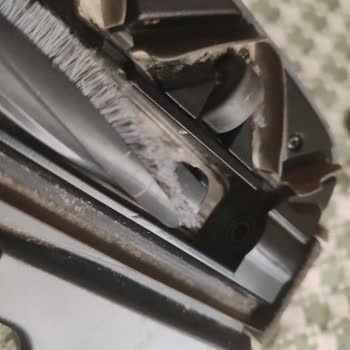 Philips Aqua Trio 9000 Fırça Başı Kırıldı Üretim Hatası