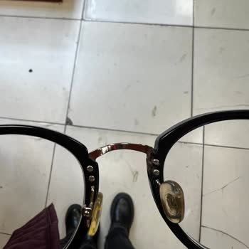 Garanti Kapsamındaki Gözlüğüm Mağazada Kırıldı Bire Bir Değişim İstememe Rağmen Alt Segment Teklifi