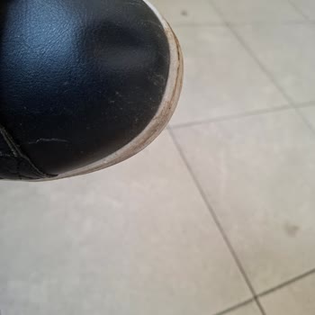 Petrolcity FLO Mağazasında Aldığım Ayakkabı 2 Hafta İçinde Çöktü Ve Müşteri Hatası İddiası