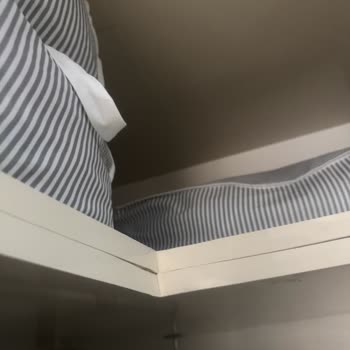 Peşin Ödeme Sonrası Kalitesiz Gardırop Ve İlgisiz Servis