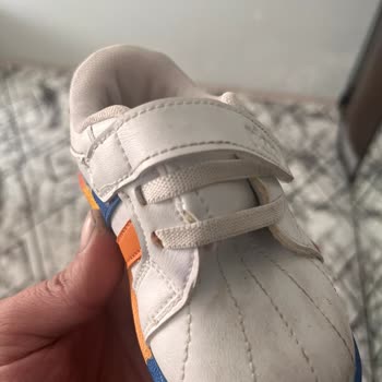 Vicco Çocuk Ayakkabısının Cırt Cırtı Kısa Sürede Bozuldu Ve FLO Yardım Reddetti