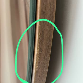 Defolu Yemek Masası Ve Konsol İçin Değişim Talebi Mağazanın Cevapsızlığı