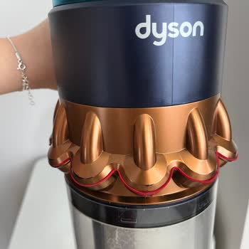 Dyson Gen5 Süpürge Boya Atması Ve Parça Çözülmesi Garanti İtirazı