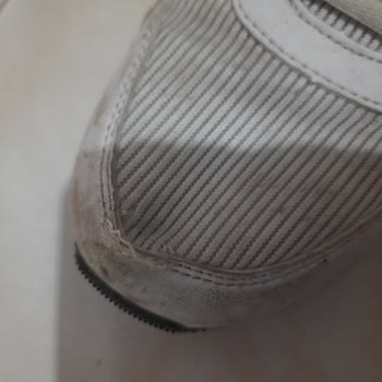 In Street Garanti Süresindeki Ayakkabım İçin Üretim Hatası Olmadığı Gerekçesiyle Değişim Talebim