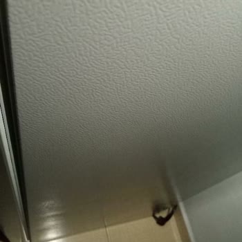 Ugur Derin Dondurucu Teslimatında Hasar Görüldü, Değişim İstendi