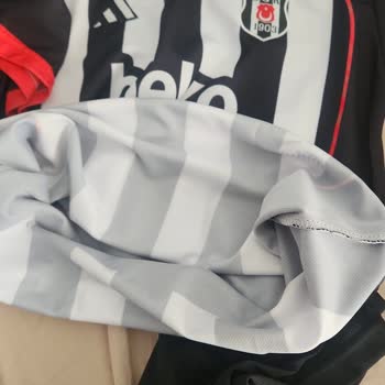 Çiçek Sepeti''nde Orijinal Olmayan Adidas Forması ve İade Sorunu