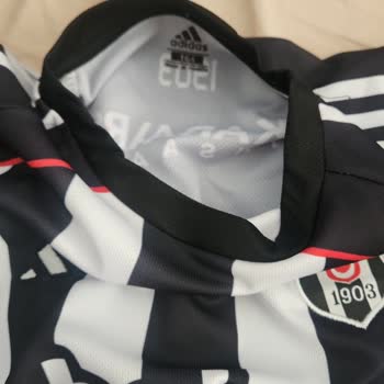 Çiçek Sepeti''nde Orijinal Olmayan Adidas Forması ve İade Sorunu