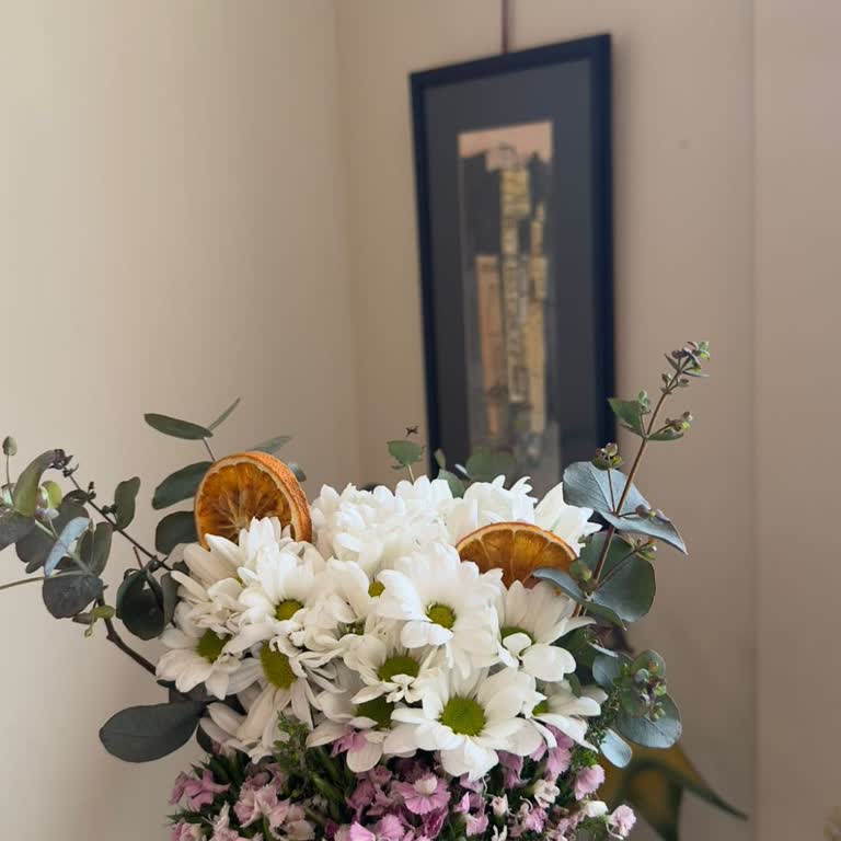 Görseldeki Çiçek İle Gelen Çiçek Arasındaki Kalite Ve Dolgunluk Farkı