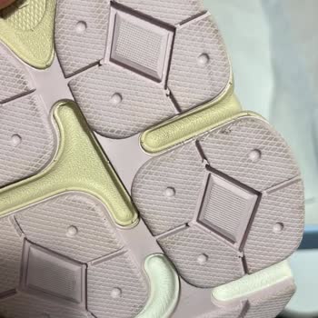 Sneaksnet'ten Gelen Kullanılmış Ayakkabı Ve İade Cevapsızlığı