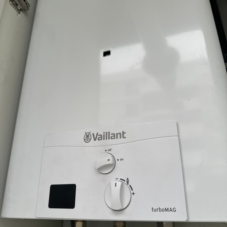 Vaillant Şofbeninde Sıcak Soğuk Dalgalanma Ve Servis Çözüm Yetersizliği