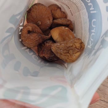 Migros K***** Markalı Kuru İncirde Kurtlar Ve Sertlik Şikayeti