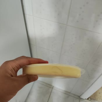 Kıl Çıktı Kebir Kuymak Peynirinde Hijyen Sorunu Ve İade Talebi