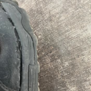 Ayakkabıda Yırtık Ve Açılma Mağaza Kullanıcı Hatası İddiasına Karşı Değişim İstiyorum