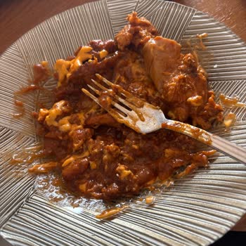 BİM’deki Uzak Doğu Tavuk Ürünü Kalitesiz Ve Mide Bulantısına Yol Açtı