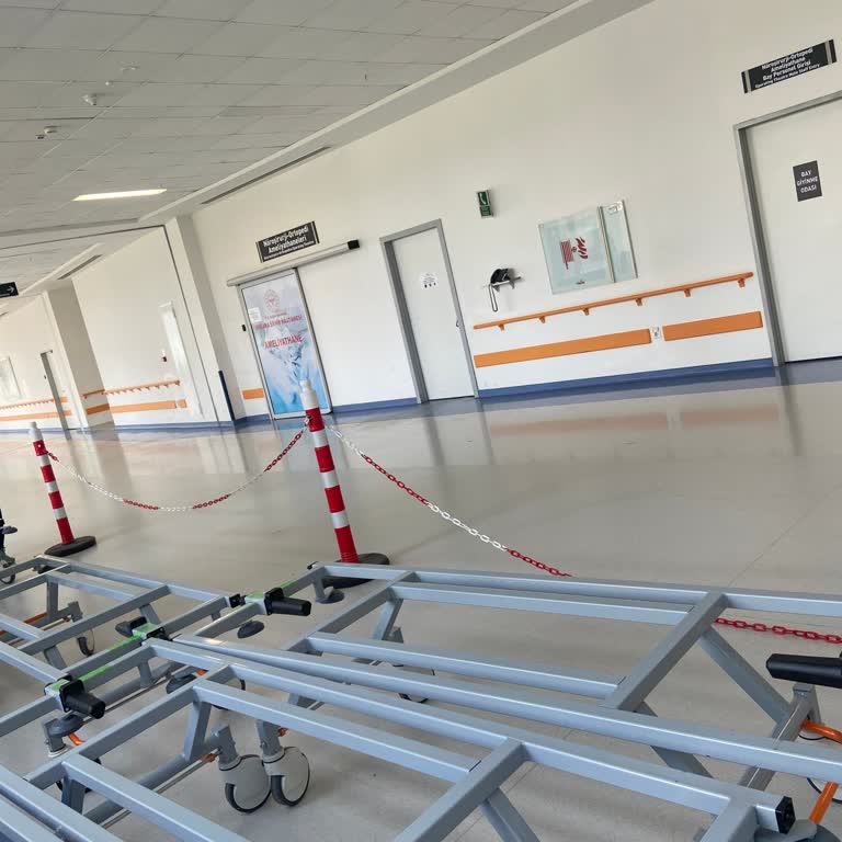 Güvenlik Personelinin Ayrıcalıklı Ve Saygısız Davranışı