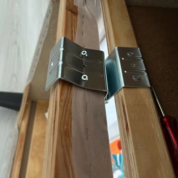 Garanti Kapsamında Ektorp Koltukta İskelet Ve Minder Sorunları, Müşteri Hizmetinden Cevap Gelmedi