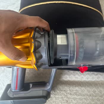 Garanti Kapsamındaki Dyson V12 İç Parçasının Kırılması Ve Servisin Kullanıcı Hatası Değerlendirmesi