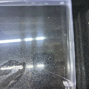 Kargo Paketi Sağlam Görünse De Kapaklarda Çatlak: Değişim Ve İade Talebi