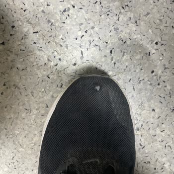 Nike Ayakkabım Üç Ayda Yırtıldı, Kalite Sorunu Ve Değişim Reddedildi