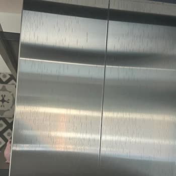 Ayıplı Davlumbazda Lekeler Ve Haksız Servis İncelemesi Değişim Talebi