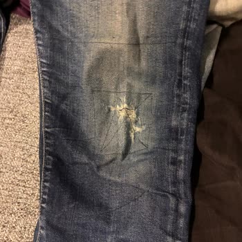 Mavi Jeans’ten Aldığım Pantolonlar Hızlıca Yırtıldı, Şikayetime Cevap Gelmedi