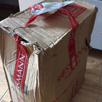 Hepsijet İle Gelen Kargo Paketim Yırtıldı Ve Ürünler Kirli