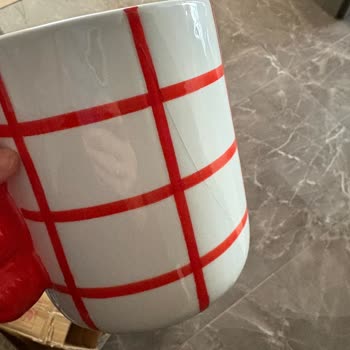 LCW Mobil Uygulamasında Kırık Ürün Teslimatı Ve Acil İade Talebi