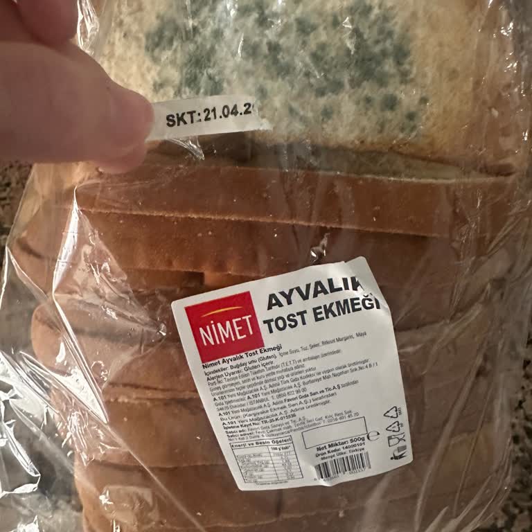 Trendyol GO’dan Gelen Küflü Ekmeğin Sağlık Riski
