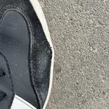 Ayakkabım Üç Ayda Açıldı, Mağaza Kullanıcı Hatası Dedi Ve İade İstiyorum