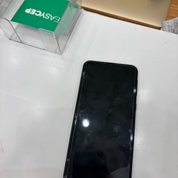 Yenilenmiş Samsung M11 Telefonum Düşürülünce İkiye Ayrıldı Ve Garanti Kapsamı Reddedildi