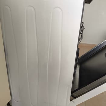 Arçelik Bulaşık Makinemdeki Paslanmaya Ücretsiz Onarım Talebi