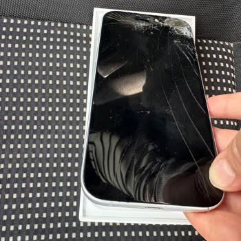 Kırık İphone 16 Teslim Edildi, Ücret İadesi Ve Yeni Cihaz Talebi