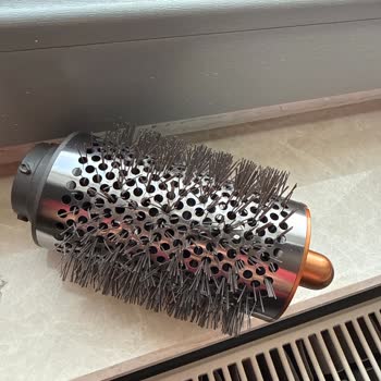 Dyson Airwrap Büyük Yuvarlak Hacimlendirici Fırça Başlığı Sorunu: Ücretsiz Parça Talebi