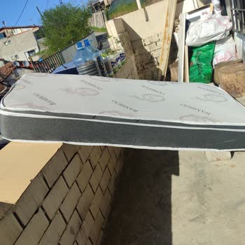 Bamboo Yataklarda Şiddetli Koku Ve Mağaza İletişimsizliği