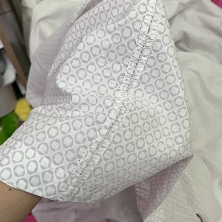 Yeni Açtığım Nevresimde Büyük Yırtık Ve Müşteri Hizmetinden Çözüm Yok