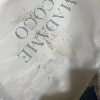 Kırık Ve Lekeli Ortopedik Yastık İçin Tam İade Talebi