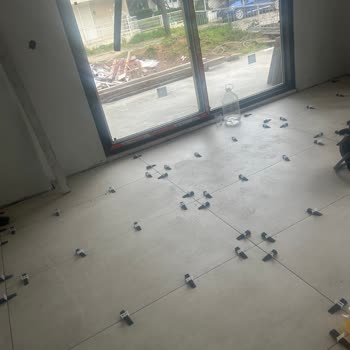 Vitra Yanlış Karo Teslimatı Ve Uzayan Uzman Görüşmesi