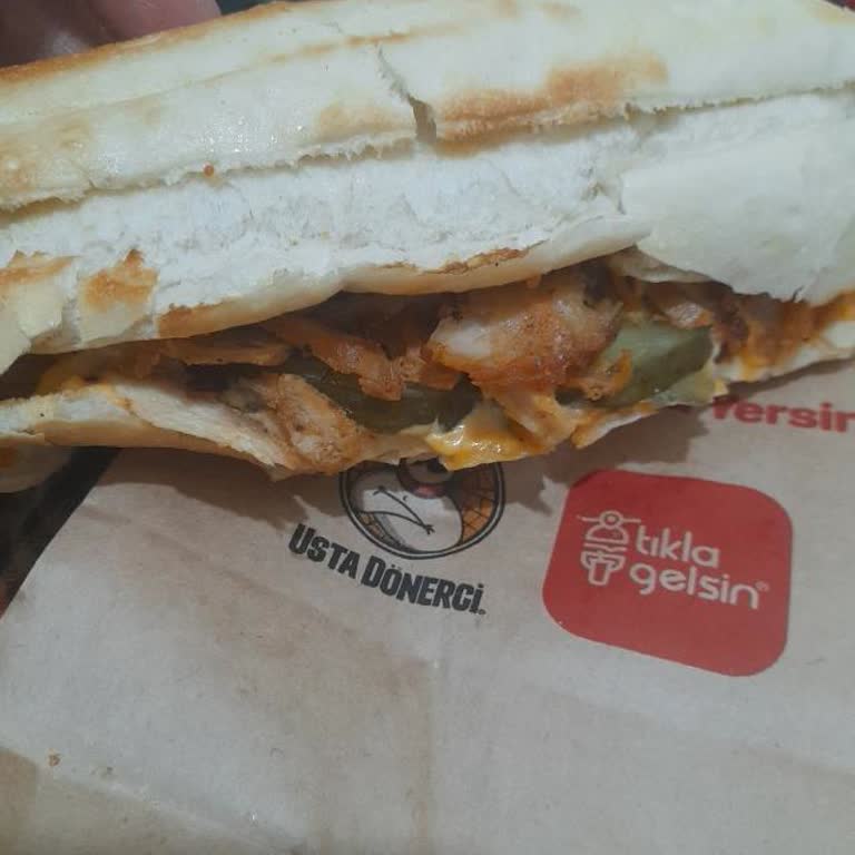 Usta Dönerci'de Çocuk Sandviçinin Hamur Gibi Olması Ve Sağlık Endişesi