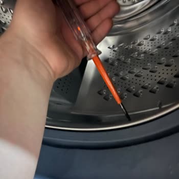 Arçelik 12140 Mx Çamaşır Makinesinde Kullanılmış Görünen Defekt Ve Elektrik Şoku Riski