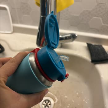 Kapak Sızdırması Çocuk Suluğunu Kullanılamaz Hale Getirdi