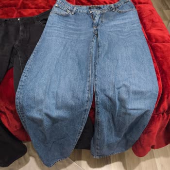 Mavi Pantolonlarda Hızlı Deformasyon Ve Destek Eksikliği