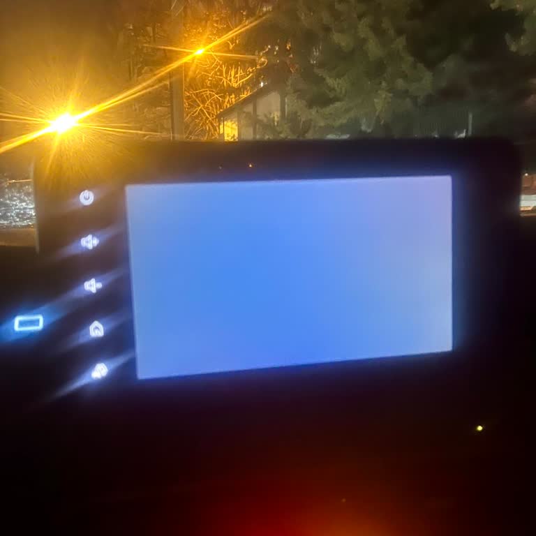 Multimedya Ekranı Aniden Çalışmaz Hale Geldi Dacia Müşteri Hizmetlerinden Destek Alamıyorum