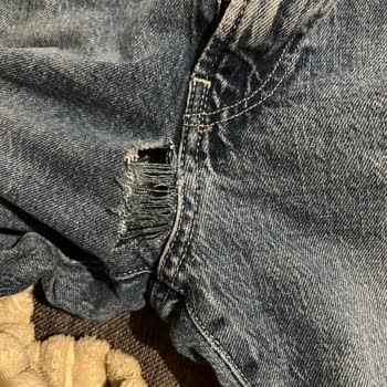 Az Kullanımda Yırtılan Jean Pantolonun İadesi